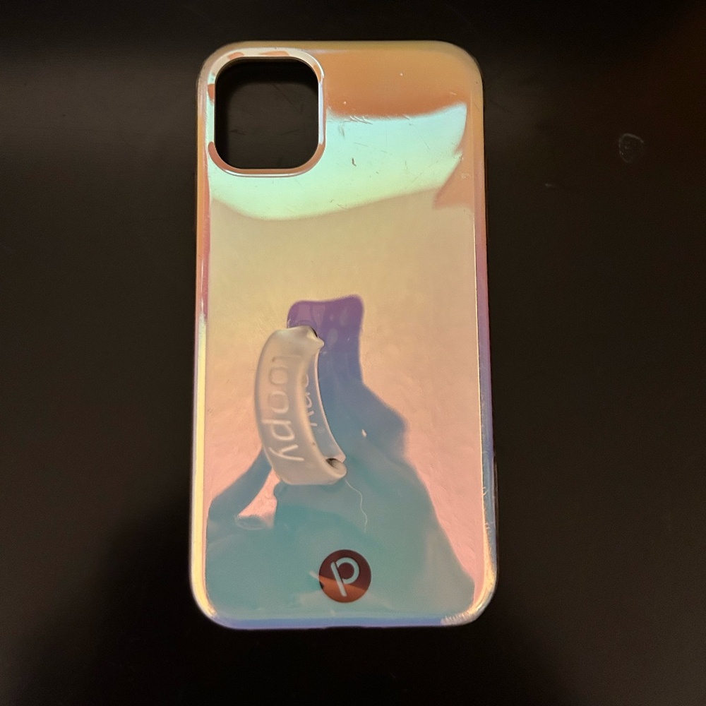 iPhone 11 loopy